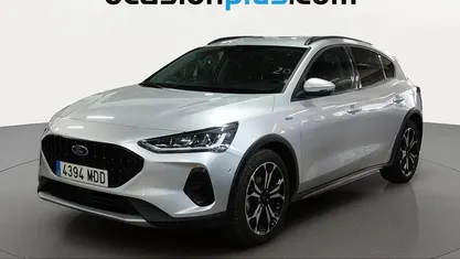 Usado Ford Focus Active 155 CV (114 kW) 2022 Gris plata Utilitario