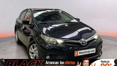 Negro Usado 2017 Toyota Auris Active Utilitario | 11.690 € (Buen precio)