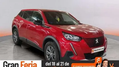 Burdeos Usado 2023 Peugeot e-2008 Active SUV | 16.390 € (Super precio)