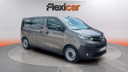 Usado Toyota Proace Verso 120 CV (88 kW) 2022 Familiar
