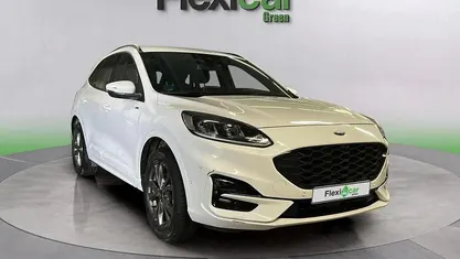 Usado Ford Kuga ST-Line 225 CV (165 kW) 2023 SUV