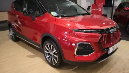 Nuevo EVO Evo 4 106 CV (77 kW) 2026 Rojo SUV