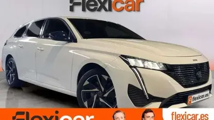Usado Peugeot 308 Allure 131 CV (96 kW) 2023 Blanco Utilitario