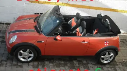 Usado Mini Cooper Cabriolet 115 CV (84 kW) 2006 Naranja Descapotable