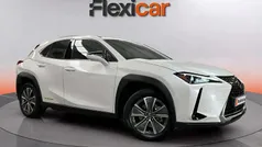 Usado 2022 Lexus UX 300e Luxury Line SUV | 21.990 € (Super precio)