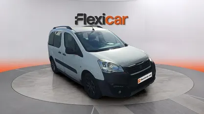 Usado Peugeot Partner Tepee Active 110 CV (80 kW) 2017 Monovolumen