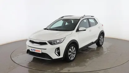 Usado 2023 Kia Stonic SUV | 16.199 € (Precio justo)