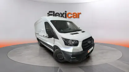 Usado Ford Transit Trend 131 CV (96 kW) 2023 Blanco Van