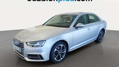 Usado Audi A4 S-Line 150 CV (110 kW) 2018 Gris plata Berlina