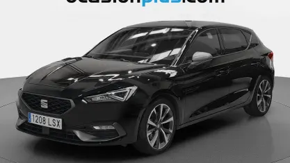Usado Seat Leon FR 150 CV (110 kW) 2021 Negro Utilitario