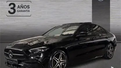 Usado Mercedes C220 200 CV (147 kW) 2025 Negro obsidiana Berlina
