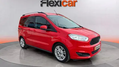 Usado 2016 Ford Tourneo Courier Sport Monovolumen | 9990 € (Precio justo)