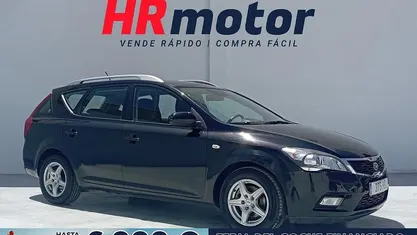 Negro Usado 2011 Kia Ceed Sportswagon Active Familiar | 5390 € (Buen precio)