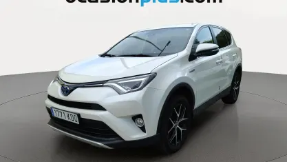 Usado Toyota RAV4 Hybrid 197 CV (144 kW) 2017 Blanco SUV