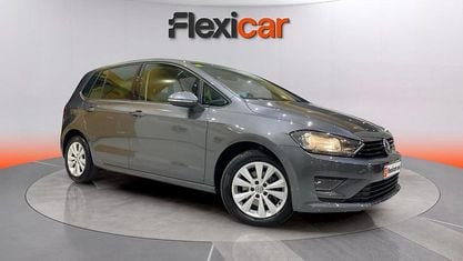 Begagnad VW Golf Sportsvan Advance 115 HK (84 kW) 2018 Grå Minibuss