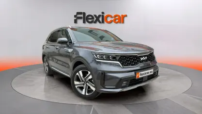 Usado Kia Sorento Plus 265 CV (194 kW) 2023 Gris SUV