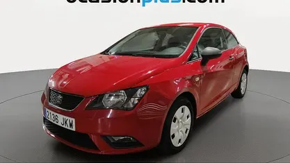 Usado Seat Ibiza SC CONNECT 90 CV (66 kW) 2015 Rojo Utilitario