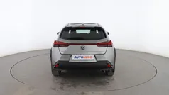 Lexus UX 250h