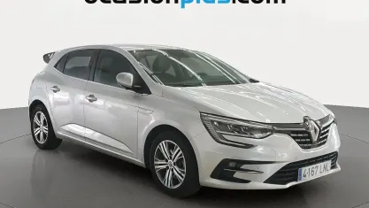 Usado Renault Mégane IV Zen 140 CV (102 kW) 2021 Gris Utilitario