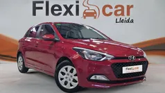 Rojo Usado 2017 Hyundai i20 Berlina | 8490 € (Buen precio)