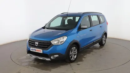 Usado Dacia Lodgy Stepway 107 CV (78 kW) 2016 Monovolumen