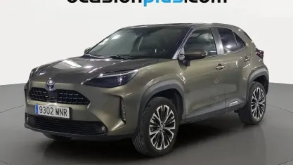 Usado Toyota Yaris Cross Style 116 CV (85 kW) 2024 Marrón SUV
