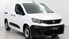 Blanco Usado 2023 Peugeot Partner Monovolumen | 15.950 € (Buen precio)