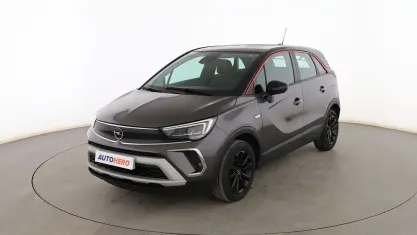 Usado Opel Crossland GS Line 131 CV (96 kW) 2021 Gris SUV