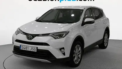 Usado Toyota RAV4 Advance 143 CV (105 kW) 2016 SUV