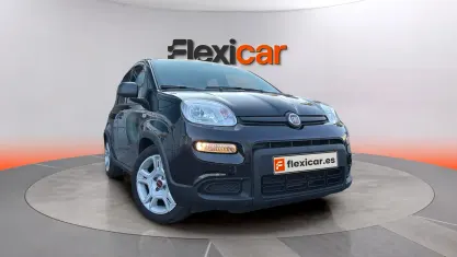 Usado Fiat Panda 71 CV (52 kW) 2023 Negro Utilitario