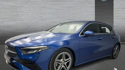 Usado Mercedes A200 AMG line 150 CV (110 kW) 2024 Azul espectra Berlina