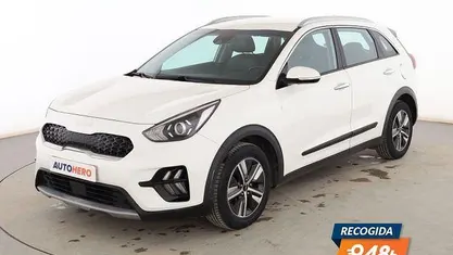 Usado Kia Niro 141 CV (103 kW) 2022 Blanco SUV