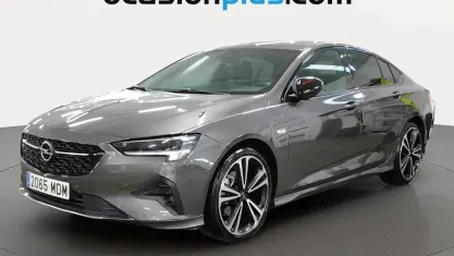 Usado Opel Insignia GS Line 174 CV (127 kW) 2023 Gris Berlina