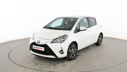 Usado Toyota Yaris Hybrid 101 CV (74 kW) 2019 Blanco Utilitario
