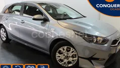 Usado 2023 Kia Ceed Berlina | 17.650 € (Buen precio)