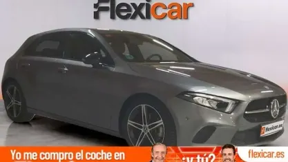 Usado Mercedes A180 116 CV (85 kW) 2019 Gris Berlina
