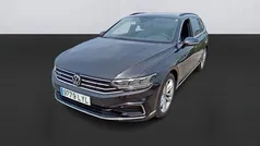 Gris / plata Usado 2022 VW Passat GTE Familiar | 26.200 € (Precio justo)