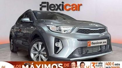 Usado Kia Stonic 84 CV (61 kW) 2024 Gris SUV
