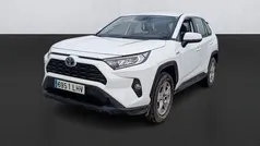 Blanco Usado 2020 Toyota RAV4 Hybrid Business Edition SUV | 32.500 € (Precio justo)