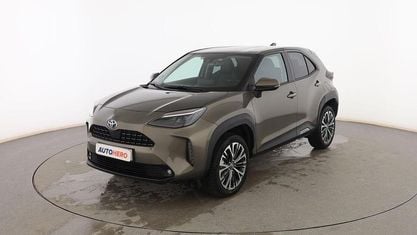 Używany Toyota Yaris Cross Style 120 KM (88 kW) 2022 Zielony SUV