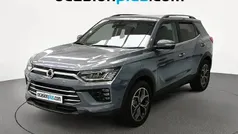 Gris Nuevo 2025 Ssangyong Korando SUV | 23.479 € (Precio justo)