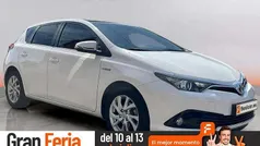 Usado 2018 Toyota Auris Hybrid Active Berlina | 12.390 € (Super precio)