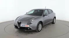 Gris Usado 2017 Alfa Romeo Giulietta Super Utilitario | 12.699 € (Precio justo)
