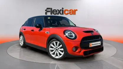 Käytetty Mini Cooper S 192 HP (141 kW) 2020 Oranssi Viistoperä