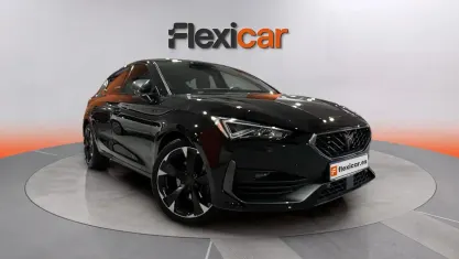 Usado Cupra Leon 150 CV (110 kW) 2023 Negro Berlina