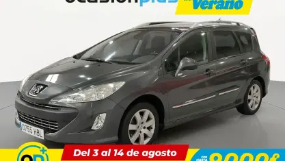 Usado Peugeot 308 Sportium 120 CV (88 kW) 2011 Gris Familiar