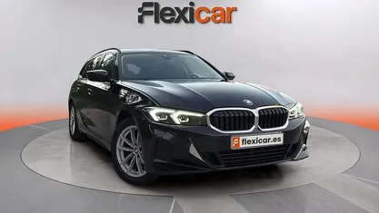 Usado BMW 320e 190 CV (139 kW) 2023 Gris Familiar