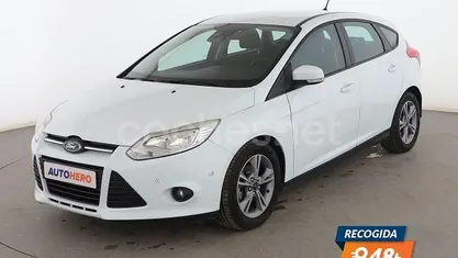 Usado 2014 Ford Focus Trend Berlina | 7799 € (Precio justo)