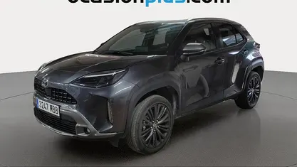 Usado Toyota Yaris Cross 116 CV (85 kW) 2022 Gris SUV