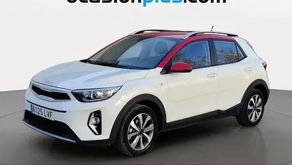 Usado Kia Stonic 100 CV (73 kW) 2021 Blanco SUV